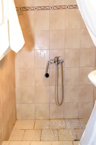 small photos on the bottom