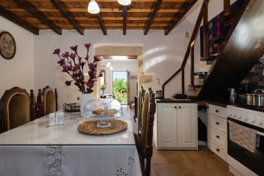 small photos on the bottom