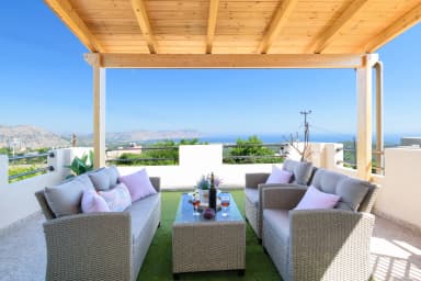 small photos on the bottom